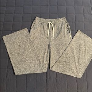 NWOT Vuori Halo Essential Wideleg Pants - Grey Heather